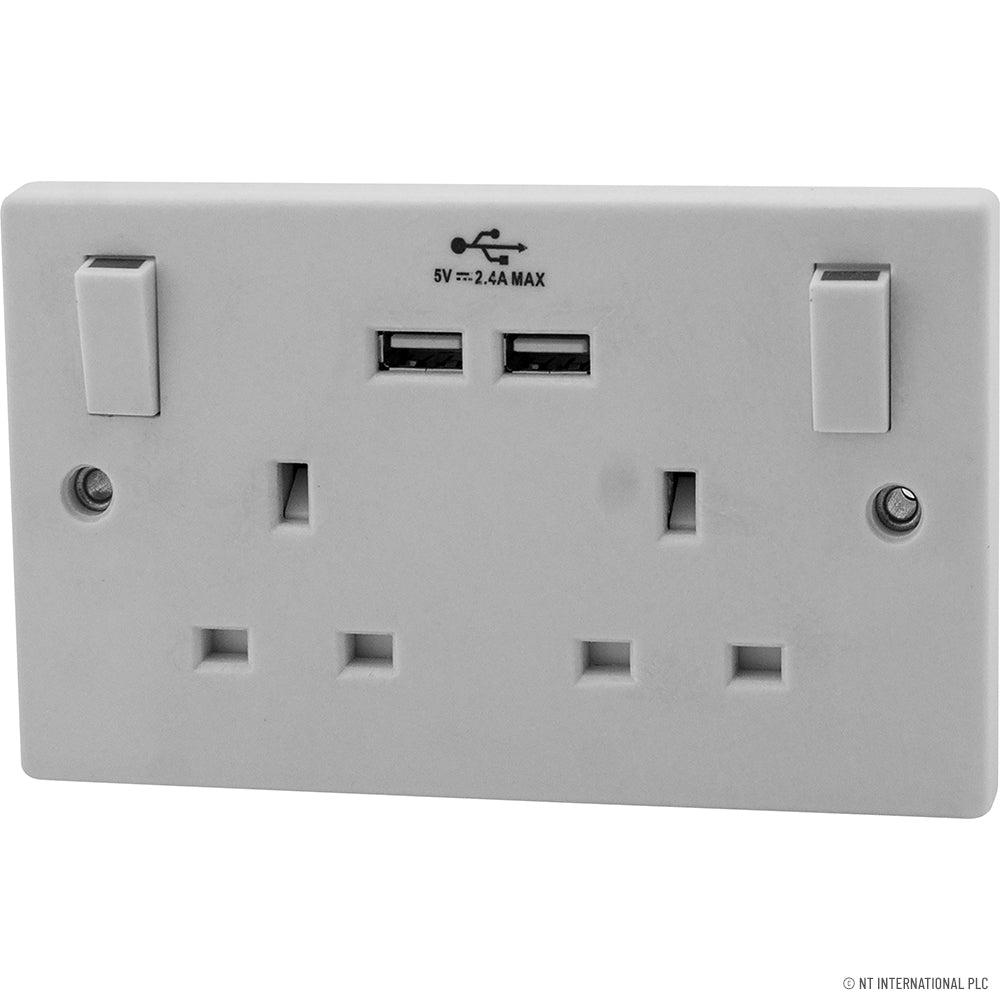 DOUBLE SOCKET with 2x2 4A (5)